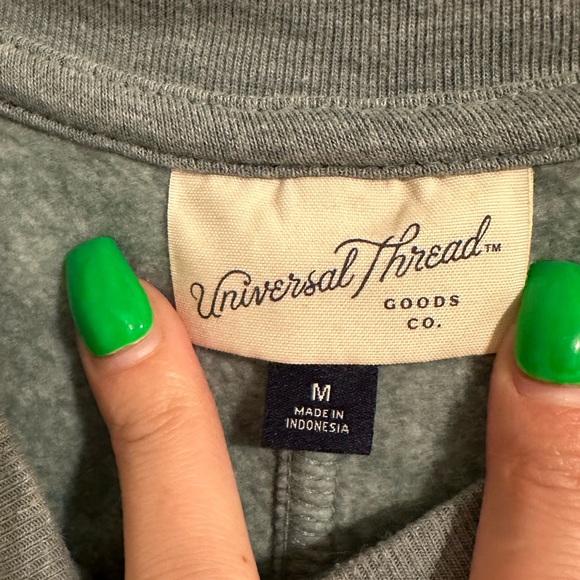 Universal Thread Crew Neck Size M - Picture 3 of 4